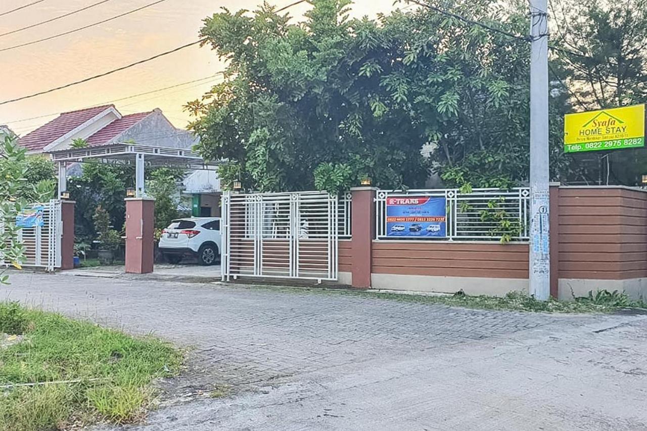Syafa Homestay Syariah Mitra Reddoorz Tuban  Buitenkant foto
